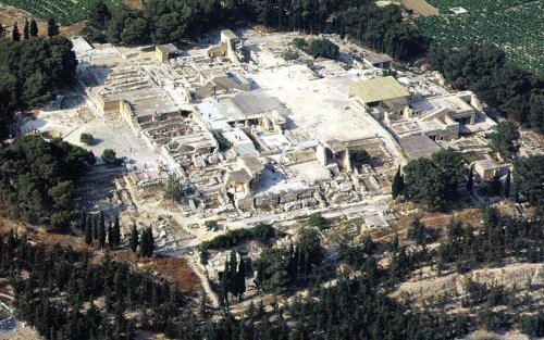 As ruínas do palácio de Cnossos, vistas de cima.